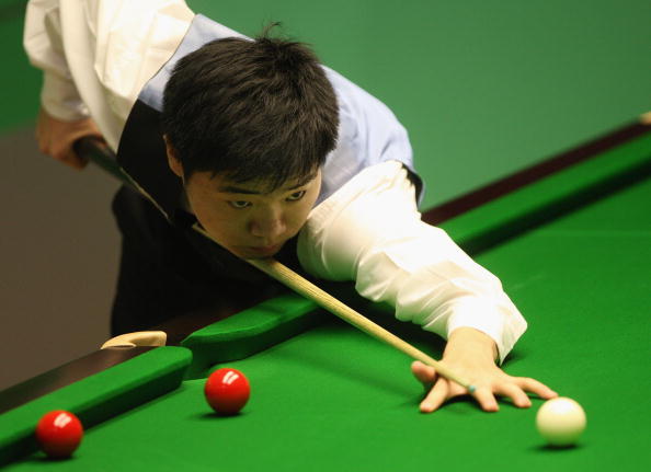 引擎上的排 引擎上的排