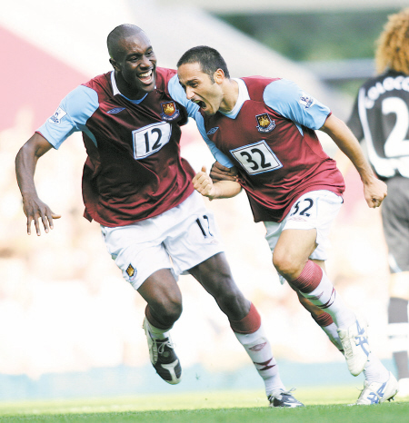 球员们形成 球员们形成